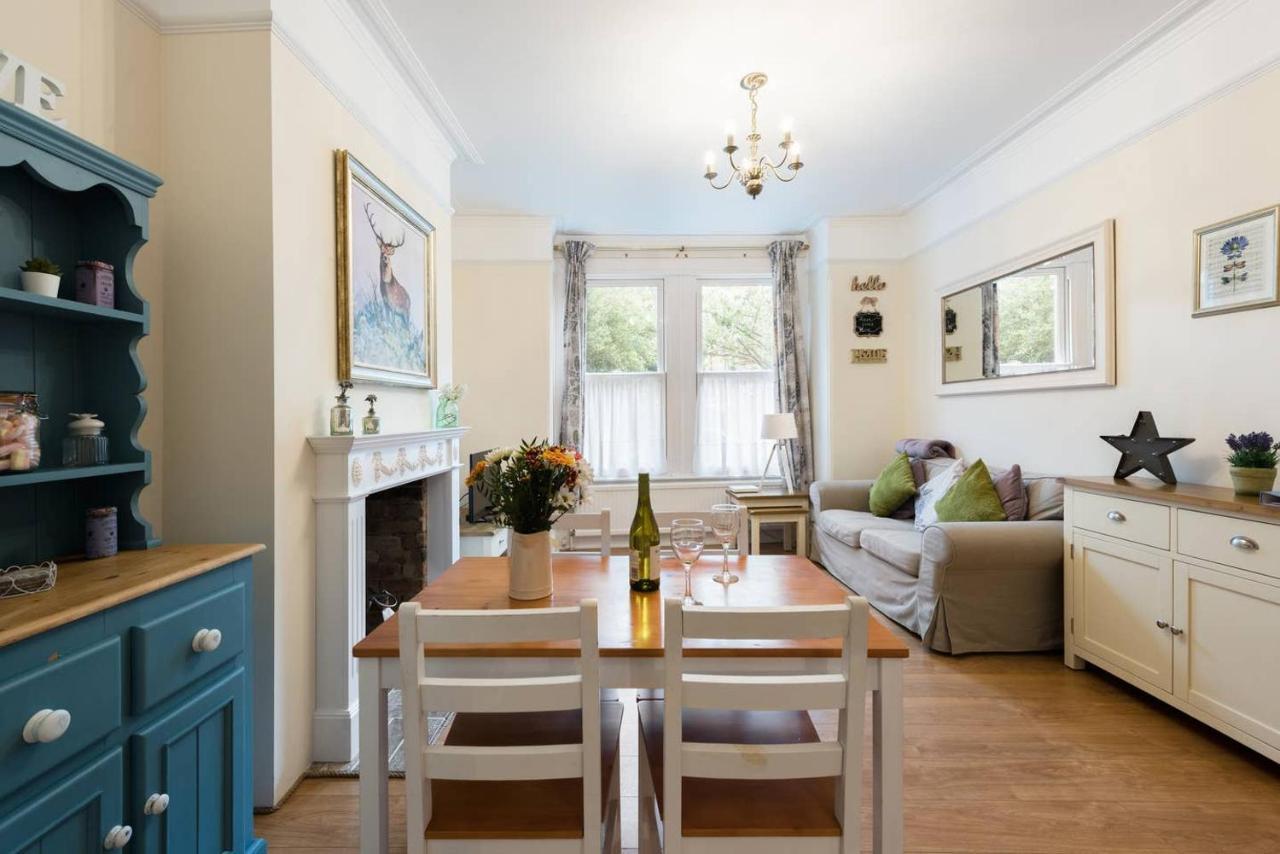 Bikki Apartments - 2 Bedroom Harrow Exterior foto